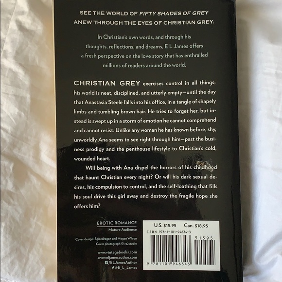 Grey by EL James - Picture 2 of 2